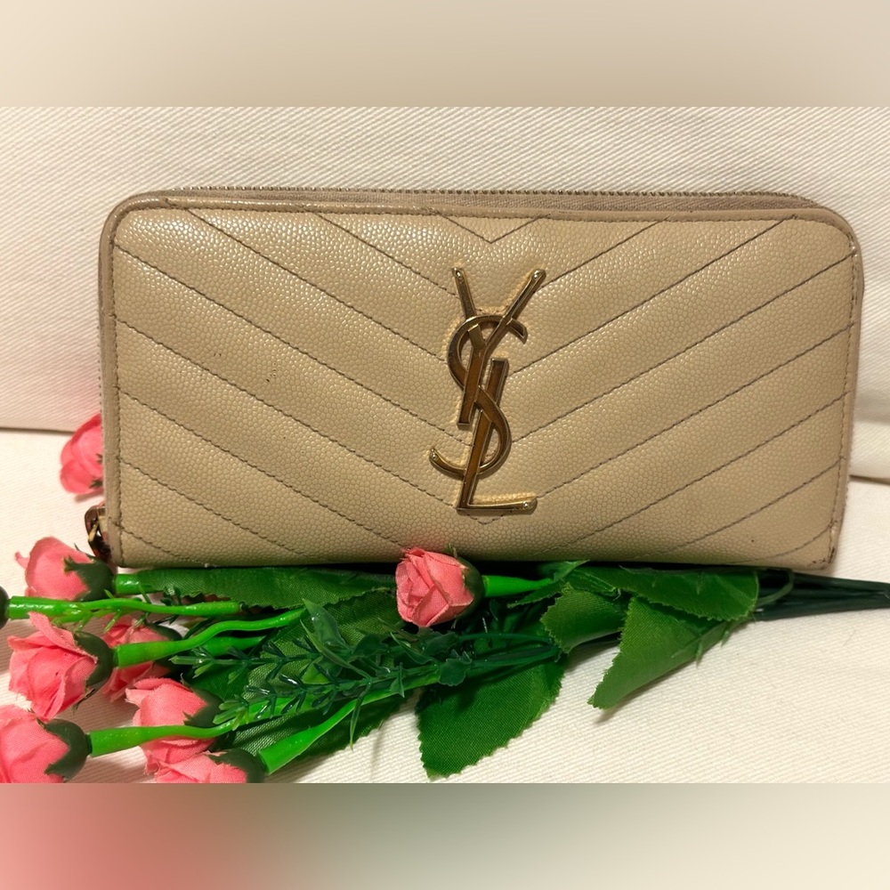 YSL YVES SAINT LAURENT ZIP AROUND Long Wallet 🌟 AUTHENTIC 🌟